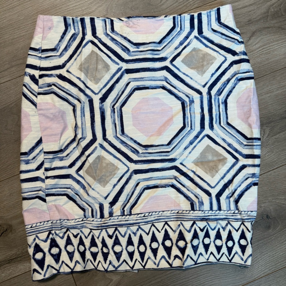 Loft Women Skirt Size 10 Geometric Patterned Skirt